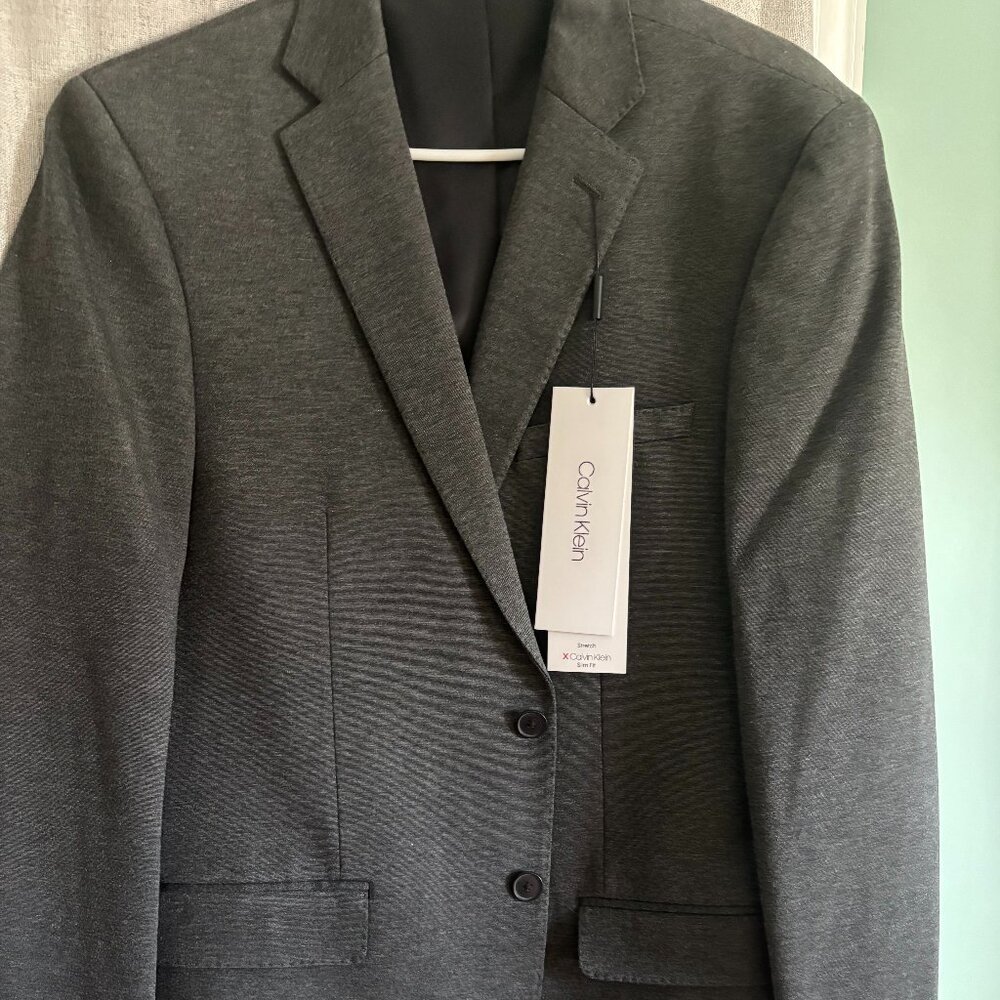Calvin Klein Men's Blazer "Size 44R" "New w/Tag"